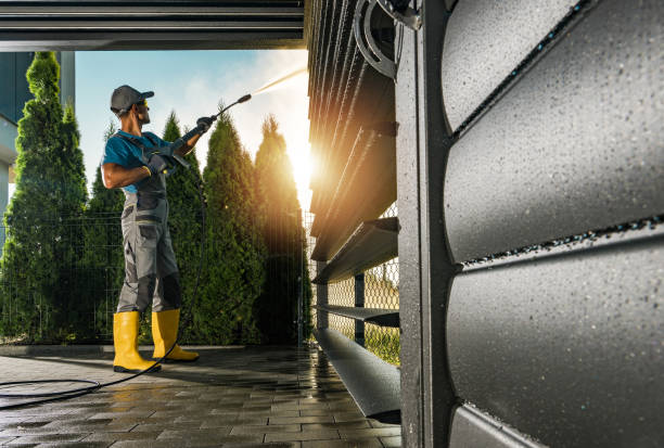 Best Deck Pressure Washing  in Mans, CO